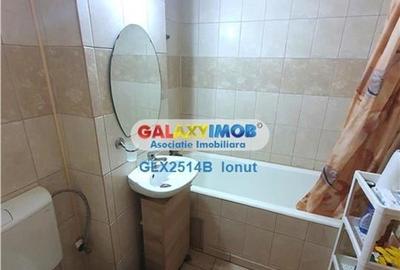 Garsoniera de vanzare Titan mobilata utilata - 7