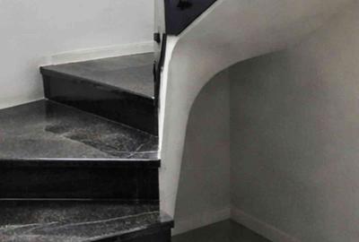 Casă cu 4 camere cu Teren 175 Mp în Tineretului