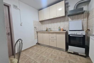 Garsonieră decomandată, mobilată în Central