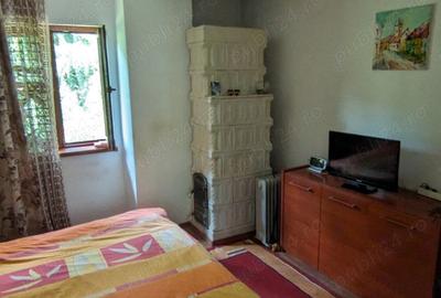 Casă cu 5 camere cu Teren 396 Mp în Cheia - 10