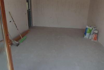 Casă cu 4 camere cu Teren 1280 Mp în Ghercești