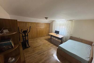 Casă cu Teren 320 Mp în Valea Mare - 13