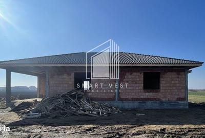 Casă cu 4 camere cu Teren 700 Mp în Botiz - 17