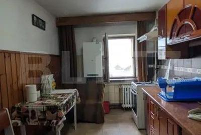 Apartament cu 3 camere decomandat în Sud - 2