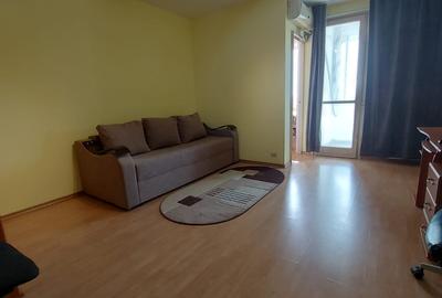 Garsonieră, mobilată în Apărătorii Patriei - 1