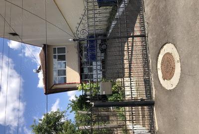 Casă cu 5 camere în Central - 4