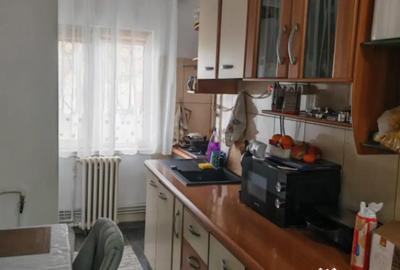 Apartament cu 2 camere semidecomandat în Casa de Cultură - 3