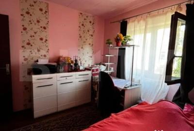 Apartament cu 3 camere semidecomandat în Micro 16 - 12