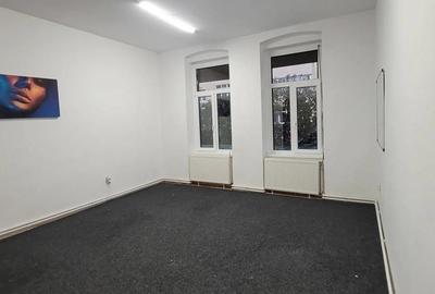 Inchiriez birou Patria - 2