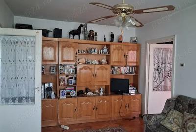 Apartment cu 2 camere de vanzare - 1