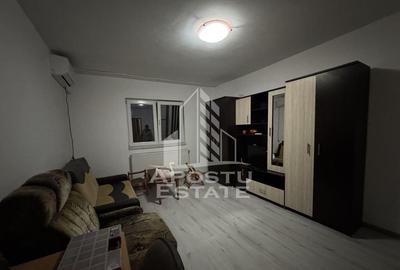 Garsonieră decomandată în Complex Studențesc - 2