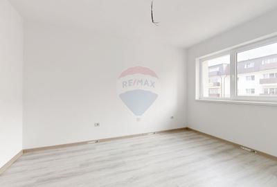 Apartament cu 2 camere semidecomandat în Sânpetru - 3