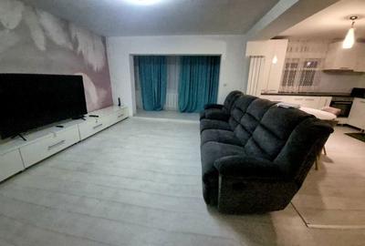 Apartament cu 4 camere decomandat în Central - 3