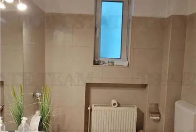 Apartament de 3 camere ultracentral, 2 intrari, lift cu acces privat, pod pentru depozitare, central - 20