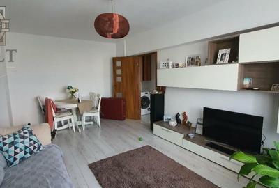 Apartament cu 3 camere semidecomandat în Vitan - 4