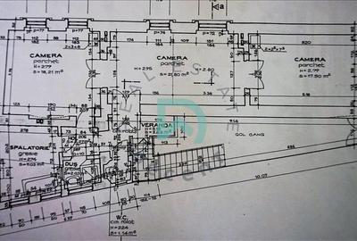 Casă cu 7 camere cu Canalizare în Centrul Istoric - 4
