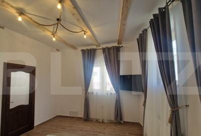 Casa renovata complet Schei, mobilata luminoasa curte indivi - 5