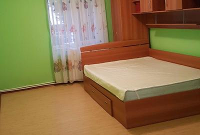 Casă cu 4 camere cu Teren 900 Mp în Central - 3