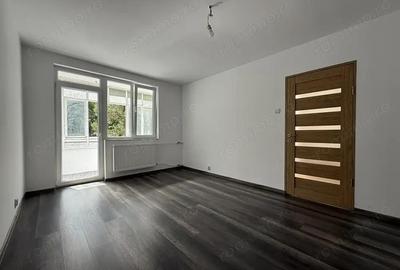 Apartament complet renovat - Etajul I. - Rogerius - Str. Aluminei - IMOBIHOR