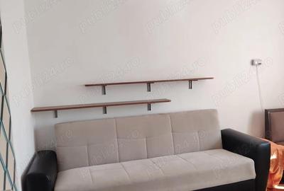 Garsonieră decomandată în Central - 2