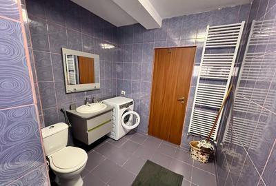 Apartament cu 3 camere semidecomandat în Ștrand