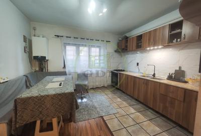 Casă individuală cu 5 camere cu Teren 400 Mp în Exterior Nord - 9