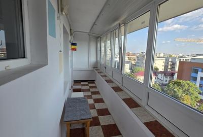 Piata Victoriei - 12