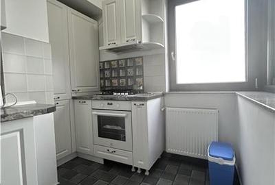 Apartament cu 2 camere decomandat, mobilat în Far - 15