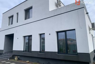 Casă individuală cu 4 camere cu Canalizare în Săcălaz - 11