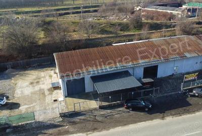 Spațiu comercial, de 200 mp, în Central - 4