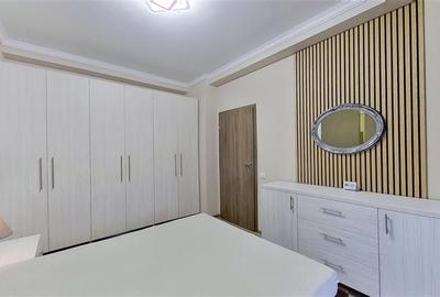 Apartament cu 2 camere decomandat, mobilat în Tractorul - 12