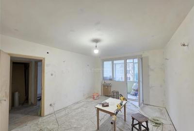 3 camere in renovare - Maior Coravu - Vatra Luminoasa - 1