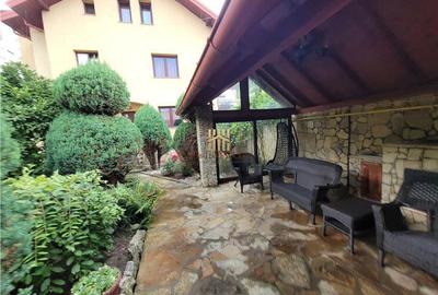 Vila de Lux! De Inchiriat! Central! - 2