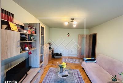 Apartament cu 3 camere decomandat în Ștrand - 7