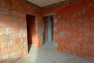 Casă cu Teren 470 Mp în Cihei - 9