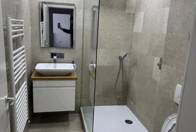 Apartament cu 2 camere decomandat în Avantgarden