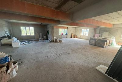 Spațiu comercial, de 277 mp, în Ultracentral - 7