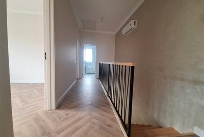 Duplex cu 5 camere cu Canalizare în Dumbrăvița - 8