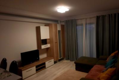 Apartament cu 2 camere decomandat în Exterior Vest