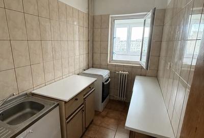 Garsonieră decomandată în Drumul Taberei