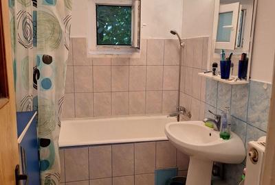 Apartament cu 2 camere decomandat în Exterior Vest
