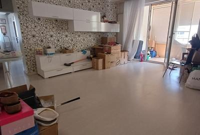 Apartament cu 3 camere decomandat în Drumul Taberei - 10