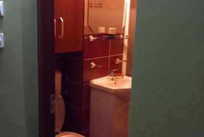 Garsonieră decomandată în Central - 7