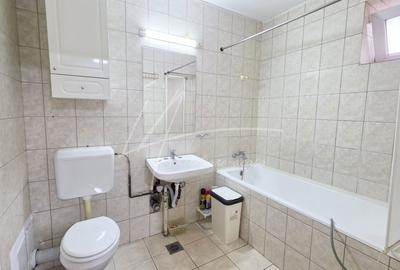 Intr-adevar unic. Apartament cu 3 camere, peste 90 mp, Cernauti - 9
