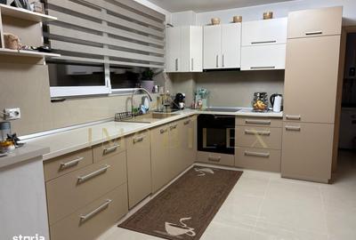 Casă cu 5 camere cu Teren 2500 Mp în Dâmbul Rotund