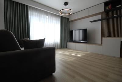 Piata Alba Iulia - Bd. Burebista - bloc mixt - studio complet renovat - 4