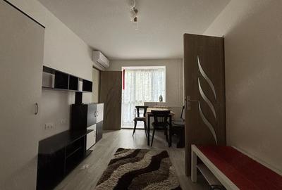 Apartament cu 3 camere semidecomandat în Dacia - 2