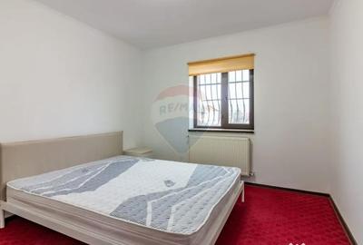 Spațiu comercial, de 374 mp, în Central - 13