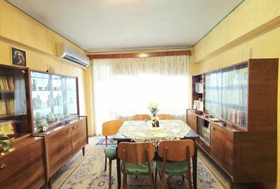 Apartament cu 3 camere semidecomandat în Central - 2