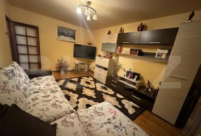 Apartament cu 3 camere decomandat, mobilat în Sărari - 1